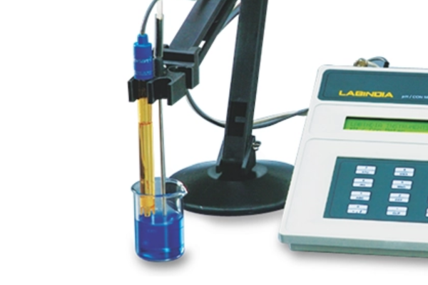 PICO pH / Conductivity meter / Salinity