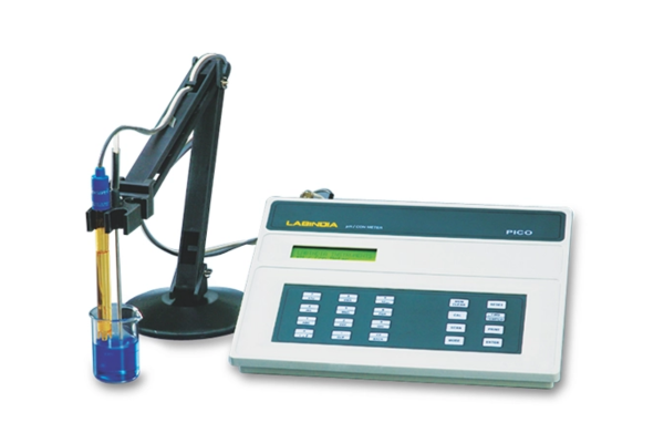 PICO pH / Conductivity meter / Salinity